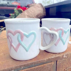 Lot Of 2 vintage Mary Kay Coffee Mug Tea Cup Intertwined Hearts 10 Oz​